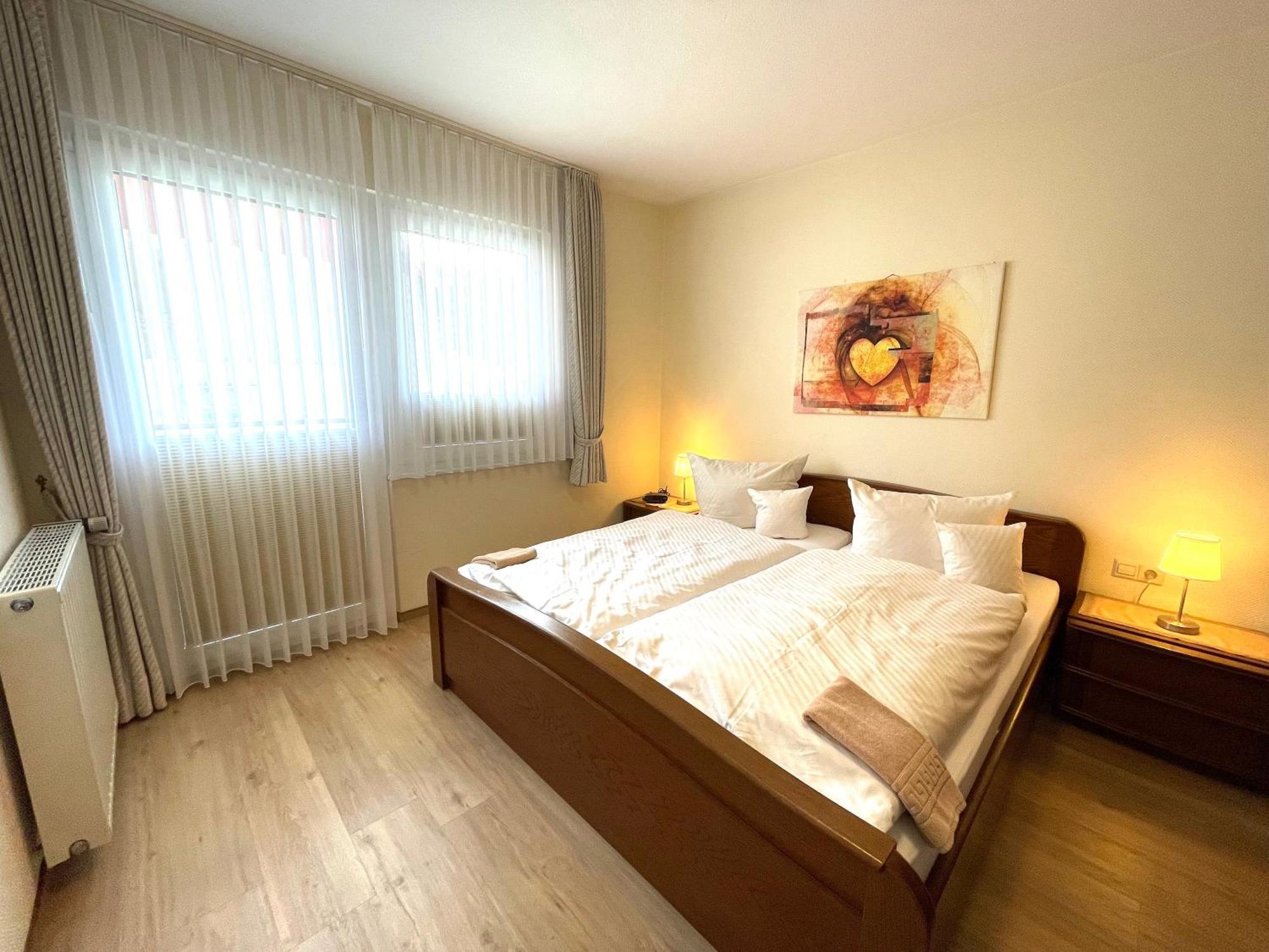 Gasthof-Ferienwohnung Zur Zweere Willingen  Bagian luar foto