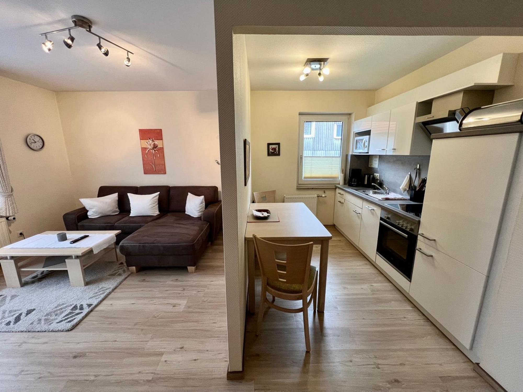 Gasthof-Ferienwohnung Zur Zweere Willingen  Bagian luar foto