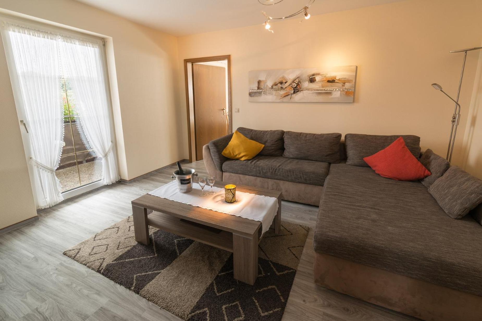 Gasthof-Ferienwohnung Zur Zweere Willingen  Bagian luar foto